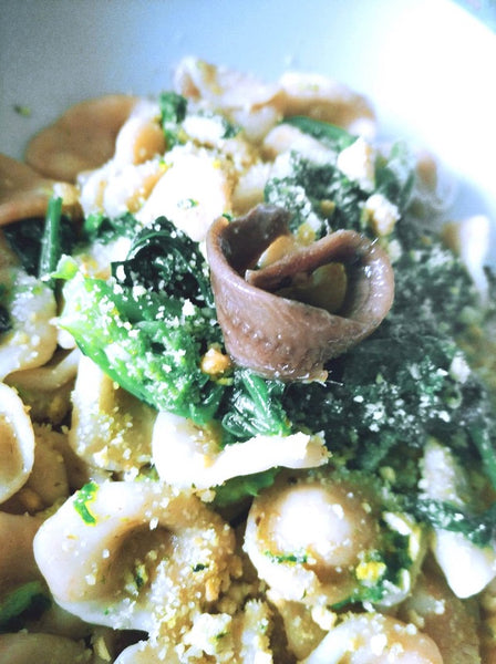 Orecchiette Pugliesi con polvere di crusco e Tarallini alle Cime di Rapa sbriciolati