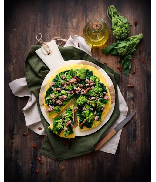Pizza di Polenta con Cime di Rapa e Salsiccia Pugliese vera Delizia della Puglia